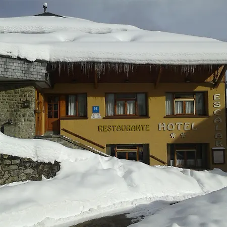 Escalar Hotel 2*